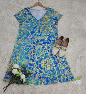 SpringStil® - Ozeanblaues knielanges Minikleid mit Mandaladruck und kurzen Ärmeln